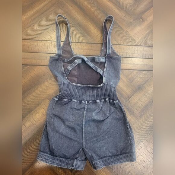 Free People Washed Black (heavy on the washed) Runsie XS/S - Picture 2 of 5